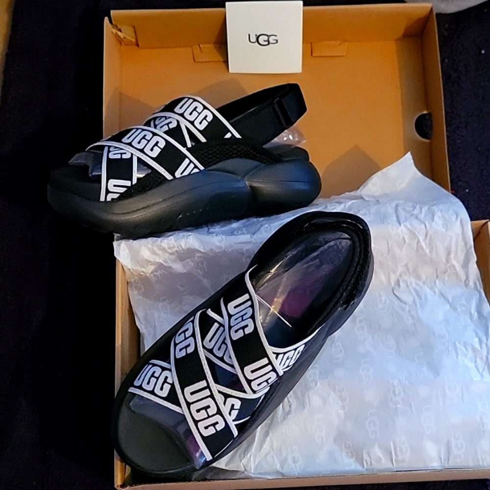 UGG wedge sandles
